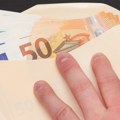 Koliko novca Srbi stavljaju u kovertu na svadbama “Ako ne mogu da plate – neka je ne prave!”