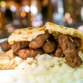 Poskupeli ćevapi u Sarajevu: Evo koliko ćete sada plaćati porcije na Baščaršiji