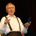 "To je ljubav, shvati nas!": Srpski glumac preoteo verenicu najboljem prijatelju ispred nosa dok je bio u bolnici, o ovome su…
