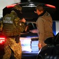 Upućen dramatičan poziv: Izlazite iz te zemlje, kako znate i umete