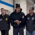 Maduro stigao u pritvor i progovorio engleski: Ceo svet komentariše kako se obratio čuvarima VIDEO