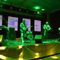 Tribjut „Bijelog dugmeta“, orkestar Leonida Ametovića i di-džej set u Doljevcu