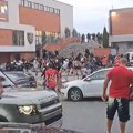 VIDEO Drugi ugao haosa i stampeda nakon juriša policije: „Bijete narod za male pare, štitite lopove“