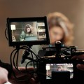 Šok u programu uživo: Debeli glodar protrčao preko stola, voditeljka skočila kao oparena
