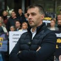 Manojlović: Vučić bi da sve kontroliše, a ne može ni sebe