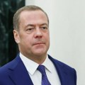 Medvedev kritikovao novi paket pomoći Kijevu