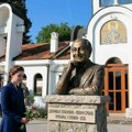 Vratio se svojoj Preljini: Dan kada će pesma i bista sačuvati Dola od zaborava