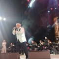 Prevazišlo je sva očekivanja: Nezapamćeno interesovanje za koncert Milančeta Radosavljevića u Valjevu (foto)