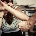 Godišnje do 1.200 slučajeva: Alarmantni podaci o porodičnom nasilju u Crnoj Gori