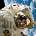 Astronauti nose Pradu: Modna kuća dizajnira svemirska odela za Mesec