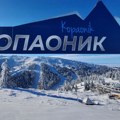 Na Kopaoniku na otvaranju skijaške sezone puno snega i skijaša