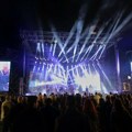 Doktor Nele Karajlić i simfonijski orkestar oduševili Kragujevčane