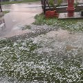 Stižu nam nepogode, grad i olujni vetar! Upaljen narandžasti meteo alarm, ali samo u ovim delovima Srbije!