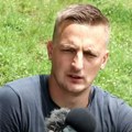 Dečko sa slike je za 2 godine napravio kuću, kupio auto i otvorio kafić: Njegov posao Srbi često izbegavaju