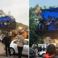 Bugarska maturantkinja "zasenila" sve: Popela se sa muzikom u kašiku bagera pa napravila pometnju