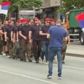 Studenti PMF iz Novog Sada: Osobe dovedene iz Niša preoblače se u majice veterana