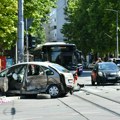 (Foto, video) povređeno više osoba, među njima i dvoje dece: Potresne izjave svedoka jezive nesreće u centru Beograda…