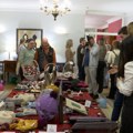 Tradicija i savremeni dizajn pod jednim krovom: Božićni bazar Etno mreže u Rezidenciji britanskog ambasadora
