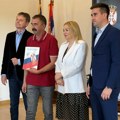 Sombor: Uručena stambena podrška izbegličkim porodicama