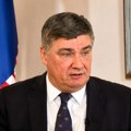 Milanović: Plenković na vojnu paradu u Pariz može da pošalje "ćacije" koje će mu Vučić pozajmiti