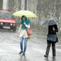 Stižu nam pljuskovi: Evo gde će danas prvo pasti kiša! Maksimalna temperatura u Srbiji do 22 stepena