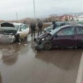 U saobraćajnoj nesreći na nadvožnjaku kod Bobišta ima povređenih