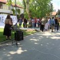 U Bačkoj Palanci protest i obustava nastave zbog pretučenog profesora