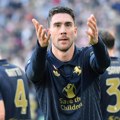 "Lepo je videti srećnu decu": Vlahović pričao sa mališanima iz Juventusa, otkrio o čemu je nekad sanjao
