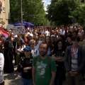 Studenti iz cele Srbije, posle višednevnog pešačenja, danas na protestnom skupu u Loznici