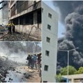 (Uznemirujuće) avion sa više od 200 putnika pao na zgradu! Isplivao snimak jezive tragedije, ljudi nemoćno posmatrali najgore…
