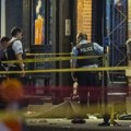 Tri osobe ubijene, 16 ranjeno u pucnjavi ispred noćnog kluba u Čikagu