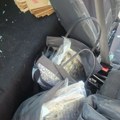 Pripadnici UKP uhapsili dve osobe, zaplenili 20 kilograma kokaina u Beogradu