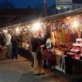 Topla letnja noć i ukus domaćih proizvoda na Ribljoj pijaci Noćni bazar je najbolje mesto za pazar
