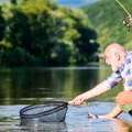 Obično pecanje se pretvorilo u noćnu moru Alasi ulovili morsko čudovište od metar i po, trojica je jedva savladali! (foto)
