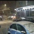 Mećava napravila haos u ovom delu Srbije! Kiša prešla u najavljeni sneg, ulice pobelele: Pogledajte zimske prizore (foto)