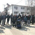 Žitelji Pasjačke ulice u Prokuplju ponovo na sat vremena blokirali put