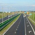 Španci nacrtali ovo na kolovozu i vozači odmah usporavaju: Nije radar, već optička varka