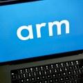 Arm otpustio 70 softverskih inženjera u Kini