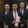 MUP: Pavlović zaustavljen zbog korišćenja telefona tokom vožnje, a potom pušten iz policijske stanice