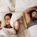 Psihologija i veze: Zašto sve više parova spava u odvojenim krevetima