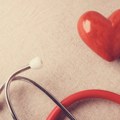 Ovo stanje mnoge baš uplaši: Šta raditi kad srce krene da "preskače"? Velika konferencija kardiologa u Srbiji