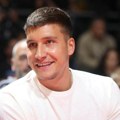 Bogdan Bogdanović se ne odvaja od nje: Lepa brineta sa košarkašem u Crnoj Gori, isplivale fotke