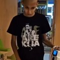"Rekli su nam da ima 1 posto šansi, ali ja dodajem tome sada dve nule": Viktor (14) boluje od teške bolesti, poziv iz Hjustona…
