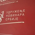 UNS povodom Svetskog dana slobode medija: Rekordan broj napada na novinare i pad Srbije na listi medijskih sloboda