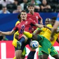 Pogledajte kako je Južna Afrika priredila veliki šok na Mundijalu! Česi vodili 83 minuta, pa ostali bez pobede! Ovo su…