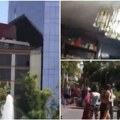 (Video) Treslo se od Meksiko Sitija do Salavadora! Pojavili se zastrašujući snimci razornog zemljotresa u Meksiku: Zgrade se…