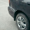 Pazite šta radite ako vam ogrebu auto na parkingu: Jednu grešku svi prave, a ovo morate hitno da zaštitite