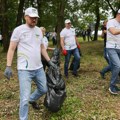NIS i njegovi volonteri u akciji čišćenja Fruške gore
