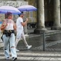Danas nigde bez kišobrana! RHMZ upozorava: Pljuskovi sa grmljavinom, moguć i grad