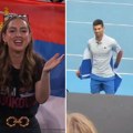 Lepa Ana doviknula Novaku: Volim te! Đoković odmah digao pogled, reakcija sve govori (video)